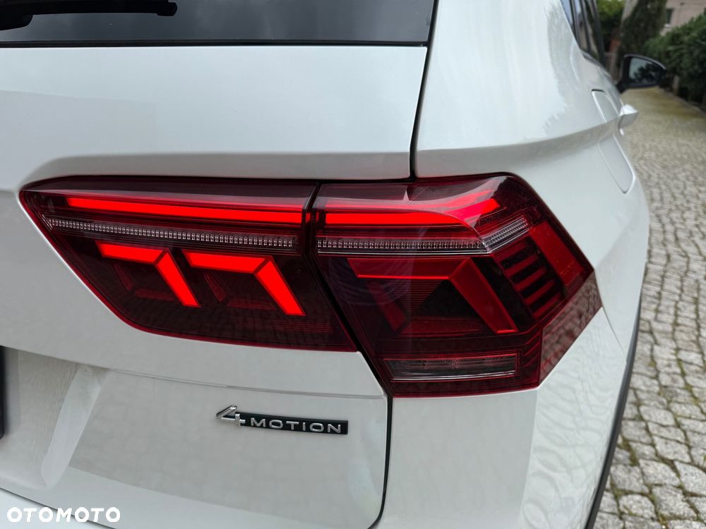 Volkswagen Tiguan 2.0 TDI SCR 4Mot R-Line DSG - 28