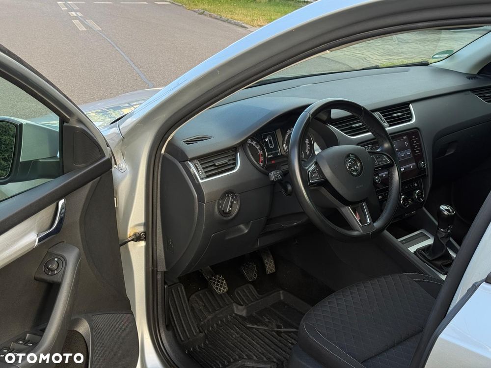 Skoda Octavia 1.6 TDI Drive - 18