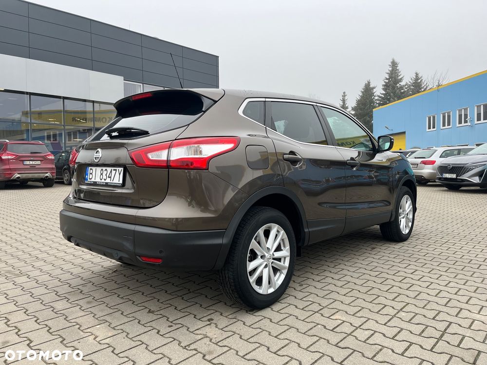 Nissan Qashqai 1.2 DIG-T Acenta EU6 - 6