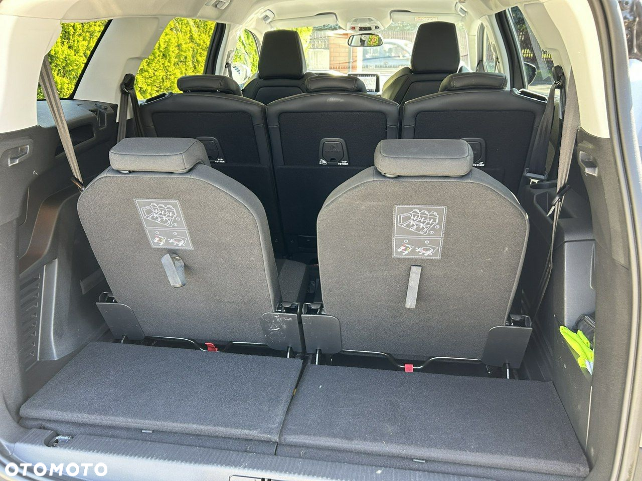 Peugeot 5008 BlueHDI 130 EAT8 Allure - 11