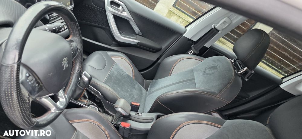 Peugeot 2008 PureTech 110 Stop&Start Crossway - 9