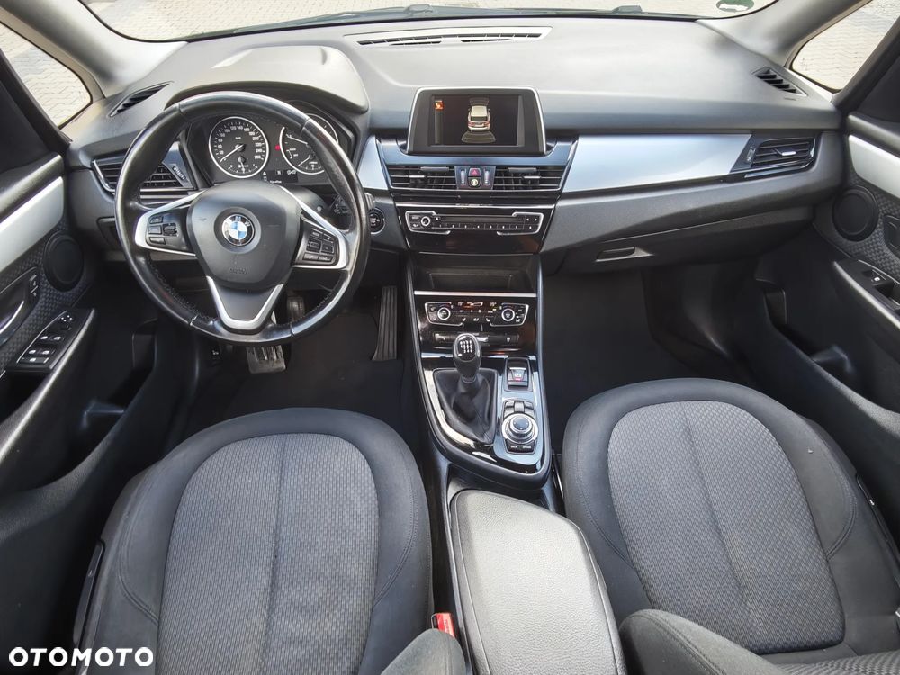 BMW Seria 2 216d Advantage - 16