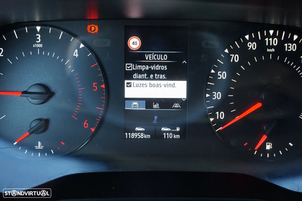 Renault Clio BLUE dCi 85 EXPERIENCE - 38