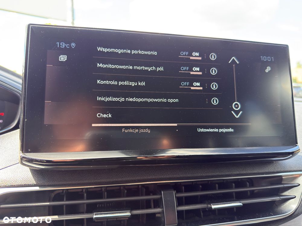 Peugeot 3008 BlueHDi 130 Stop & Start EAT8 GT - 26
