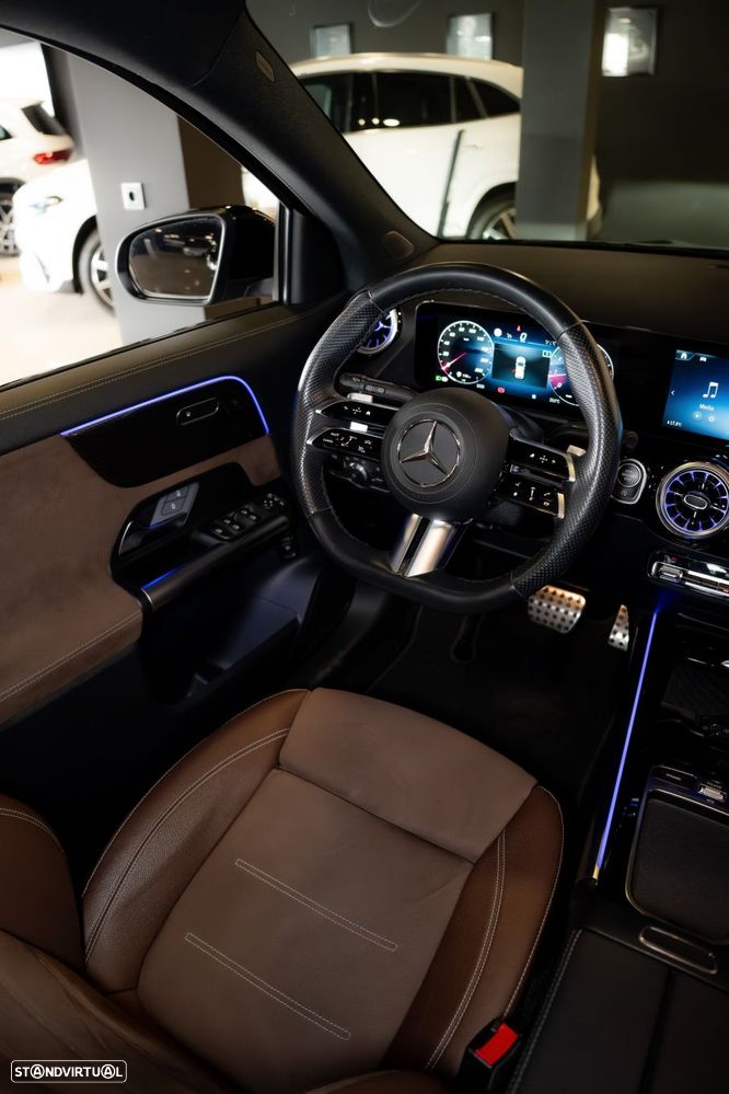 Mercedes-Benz GLA 200 AMG Line - 32