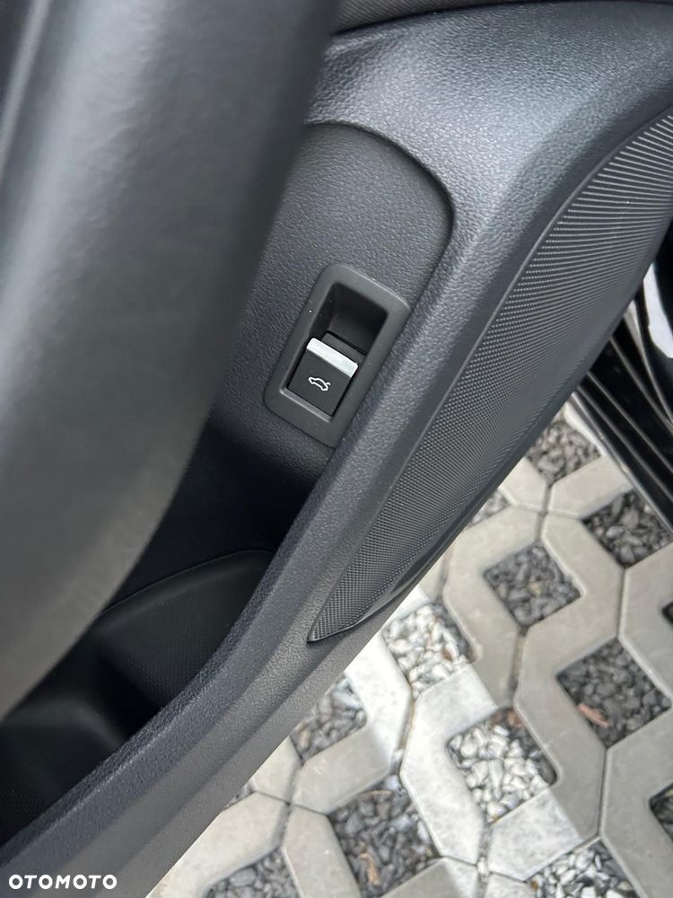 Audi A4 Avant 35 TDI mHEV Advanced S tronic - 17