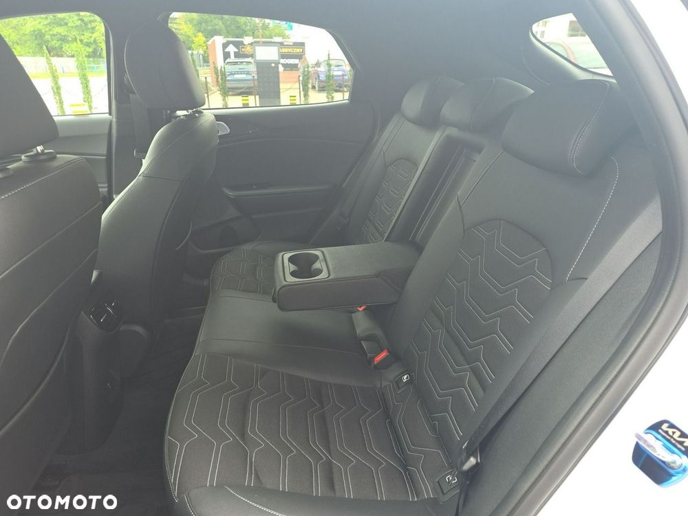 Kia XCeed 1.6 T-GDI Tribute DCT - 13