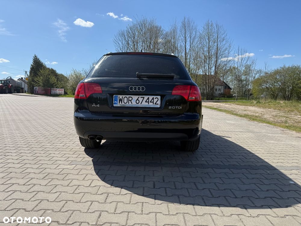 Audi A4 Avant 2.0 TDI DPF - 4