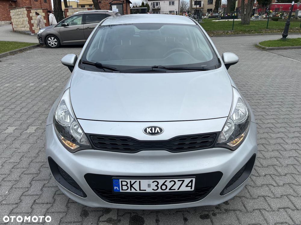 Kia Rio 1.1 crdi M - 13