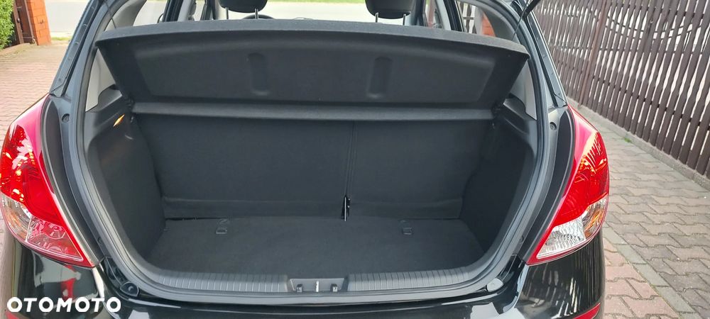 Hyundai i20 1.2 Classic - 9