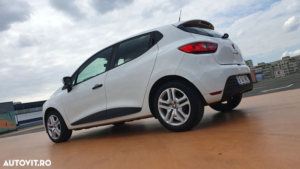 Renault Clio TCe Life - 19