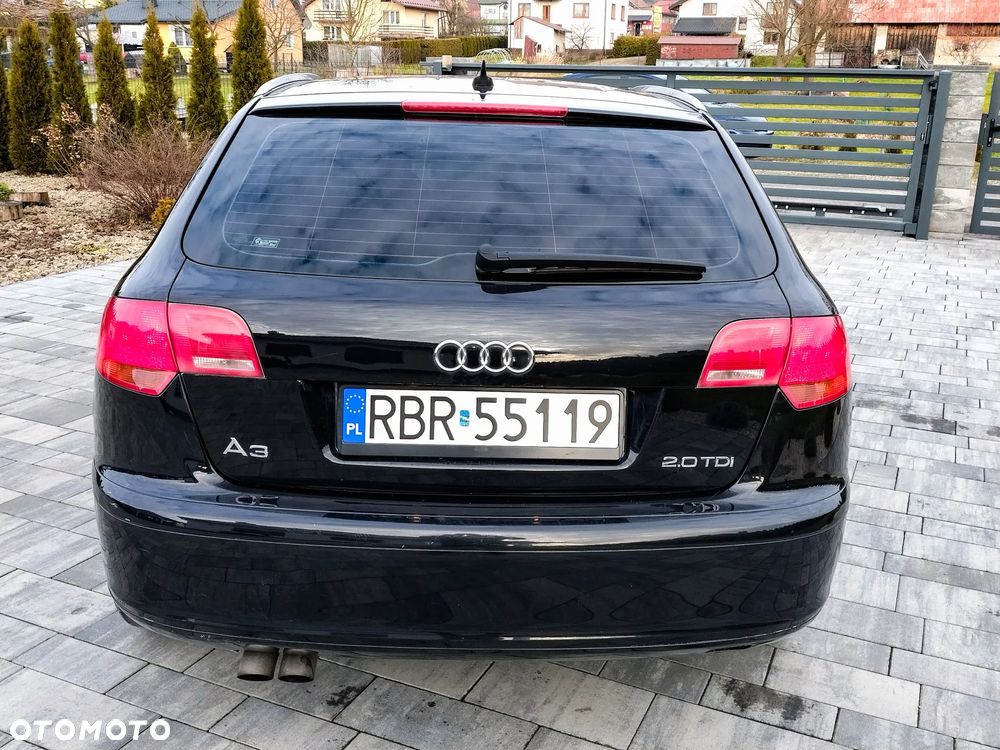 Audi A3 Sportback 2.0 TDI Ambiente - 11