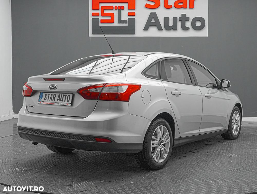 Ford Focus 1.6 TDCi DPF Titanium - 7
