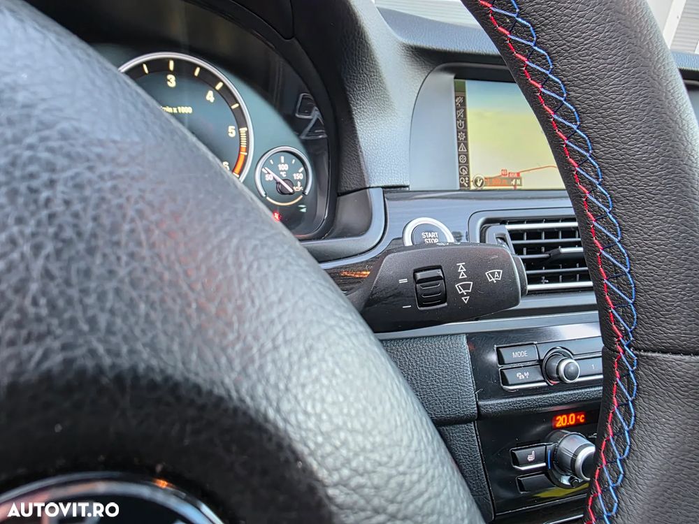 BMW Seria 5 520d Aut. - 22