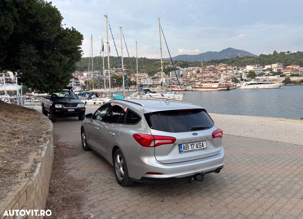 Ford Focus 1.5 EcoBlue Start-Stopp-System TITANIUM STYLE - 23