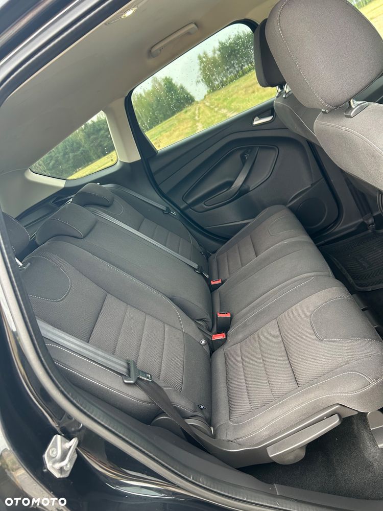 Ford Kuga 1.6 EcoBoost 2x4 SYNC - 16