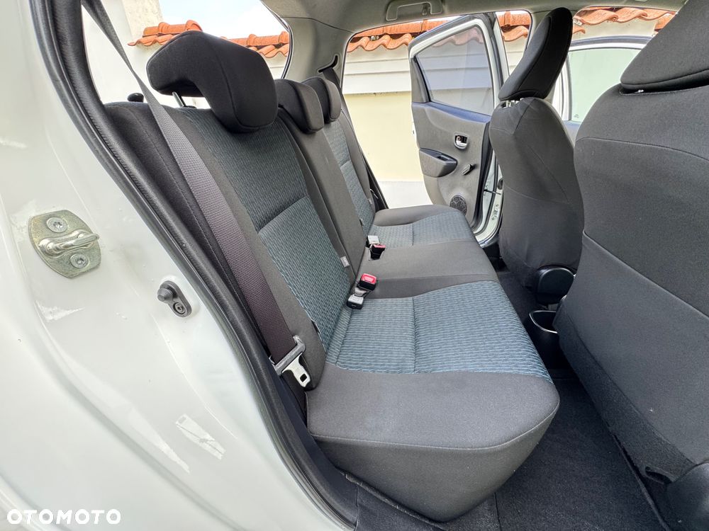 Toyota Yaris - 22