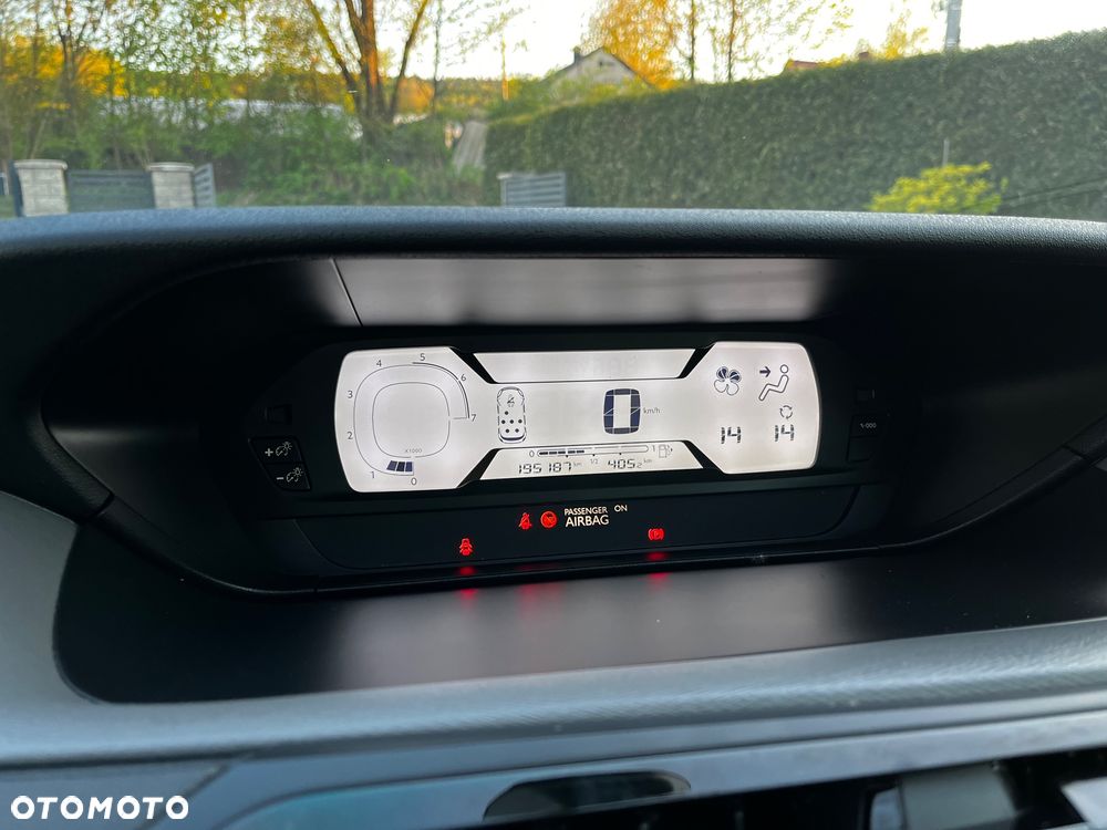 Citroën C4 Grand Picasso 1.6 e-HDi Attraction - 23