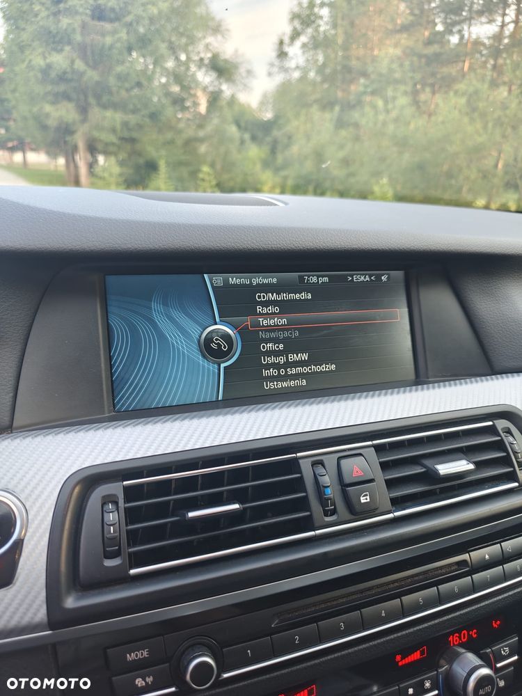 BMW Seria 5 525d - 36