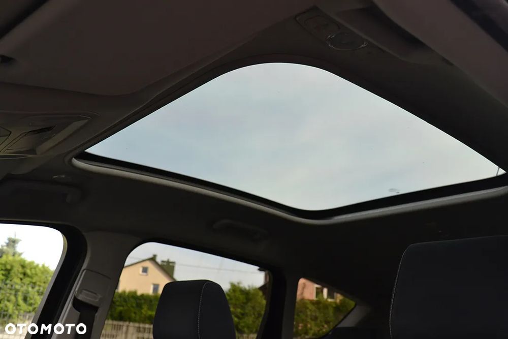 Ford C-MAX 1.6 Ti-VCT Titanium - 26