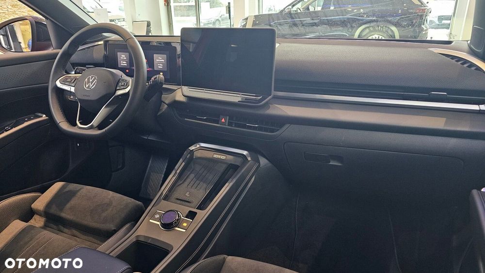 Volkswagen T-Roc - 26