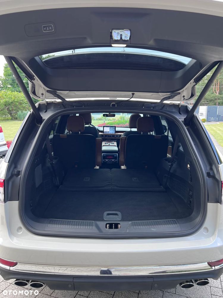Lincoln Aviator - 35