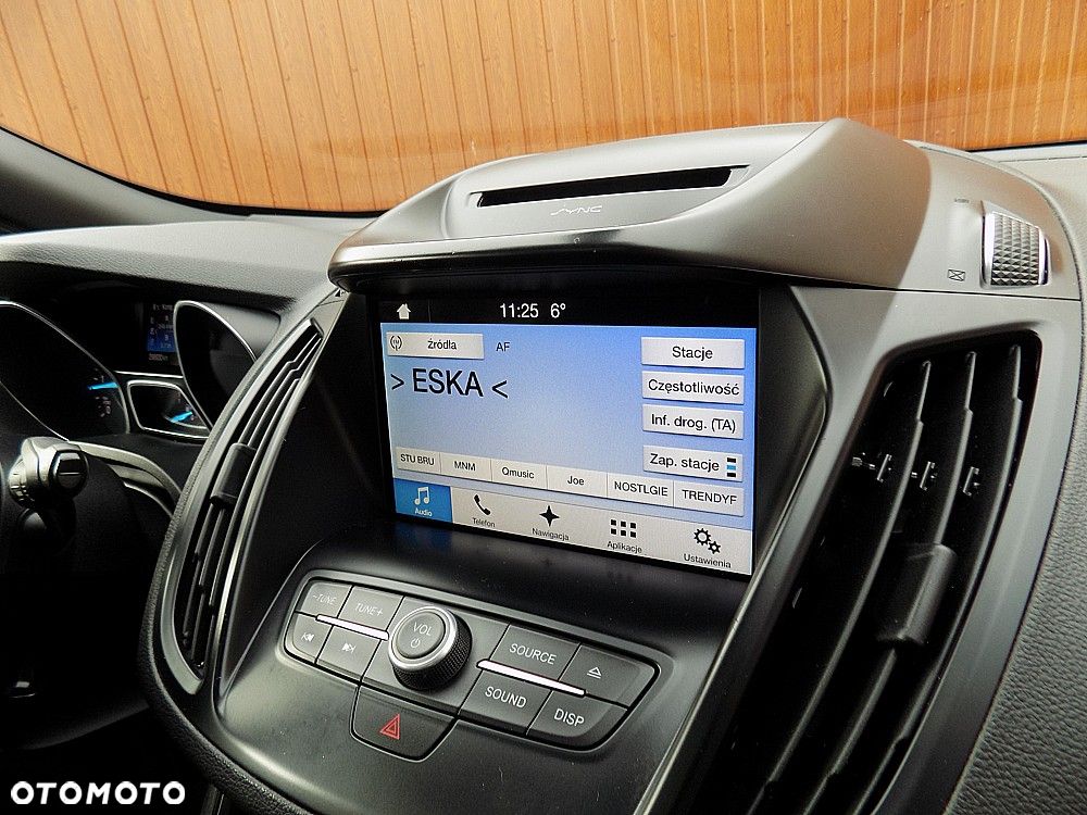 Ford Kuga 2.0 TDCi 2x4 ST-Line - 17