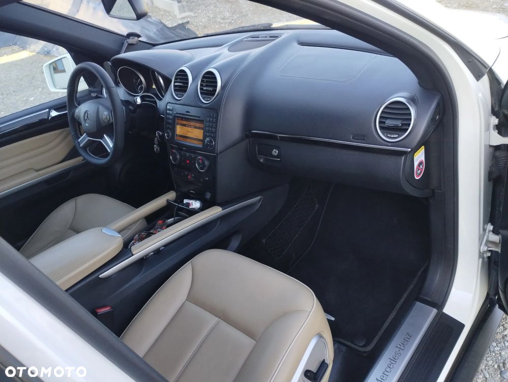 Mercedes-Benz ML 300 CDI BlueEff 4-Matic - 7