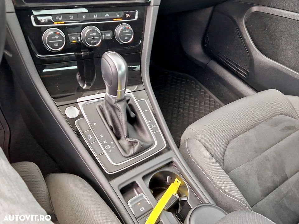 Volkswagen Golf 1.4 TSI DSG BMT Highline - 18