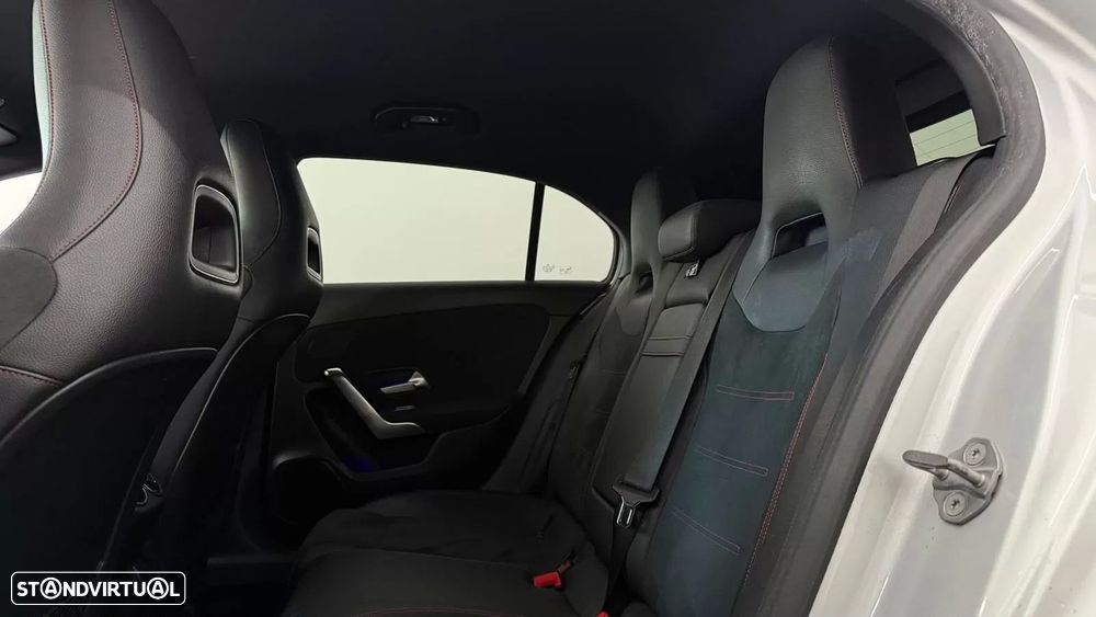 Mercedes-Benz A 180 d AMG Line Aut. - 24