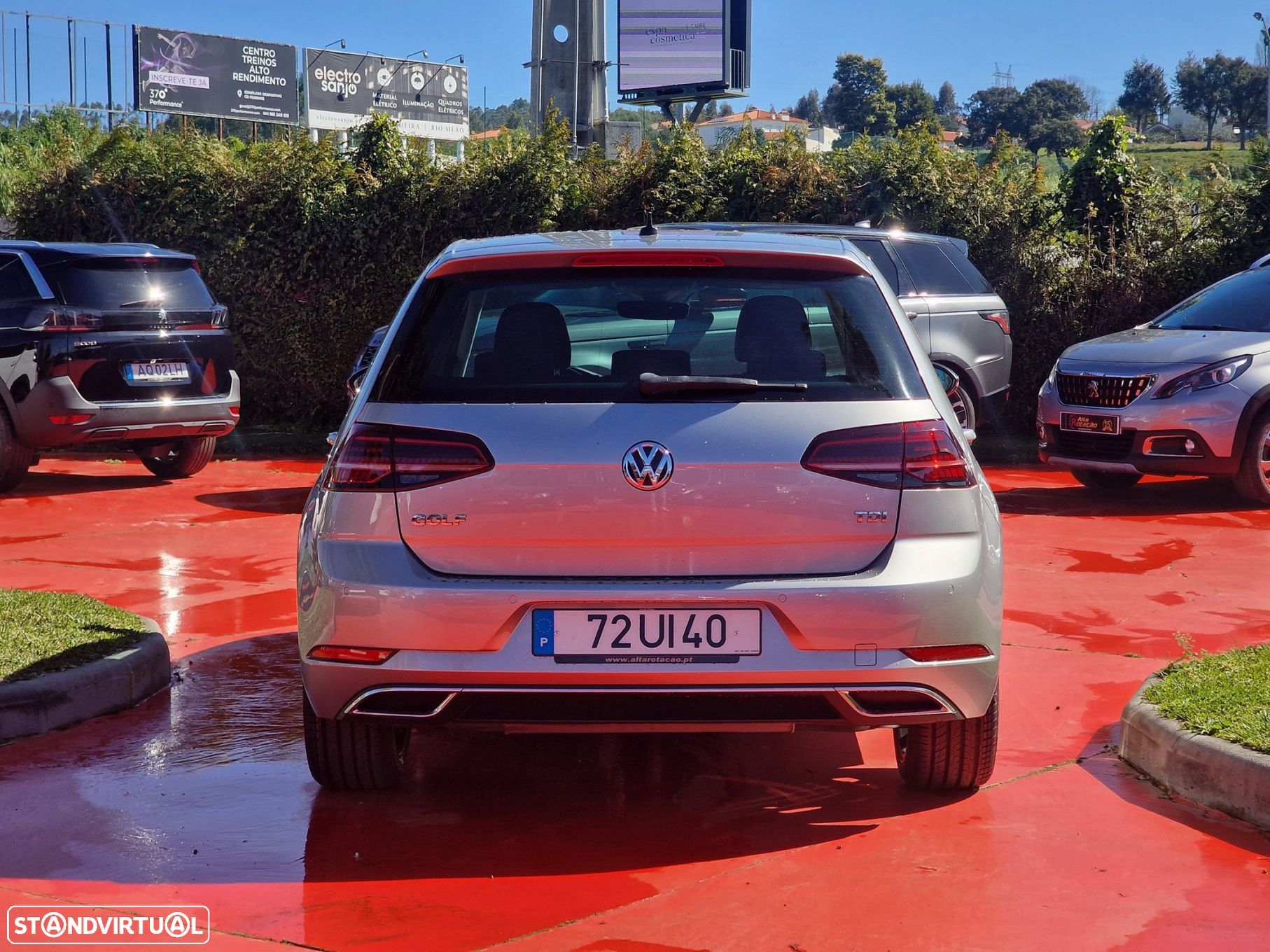 VW Golf 2.0 TDI Highline DSG - 5