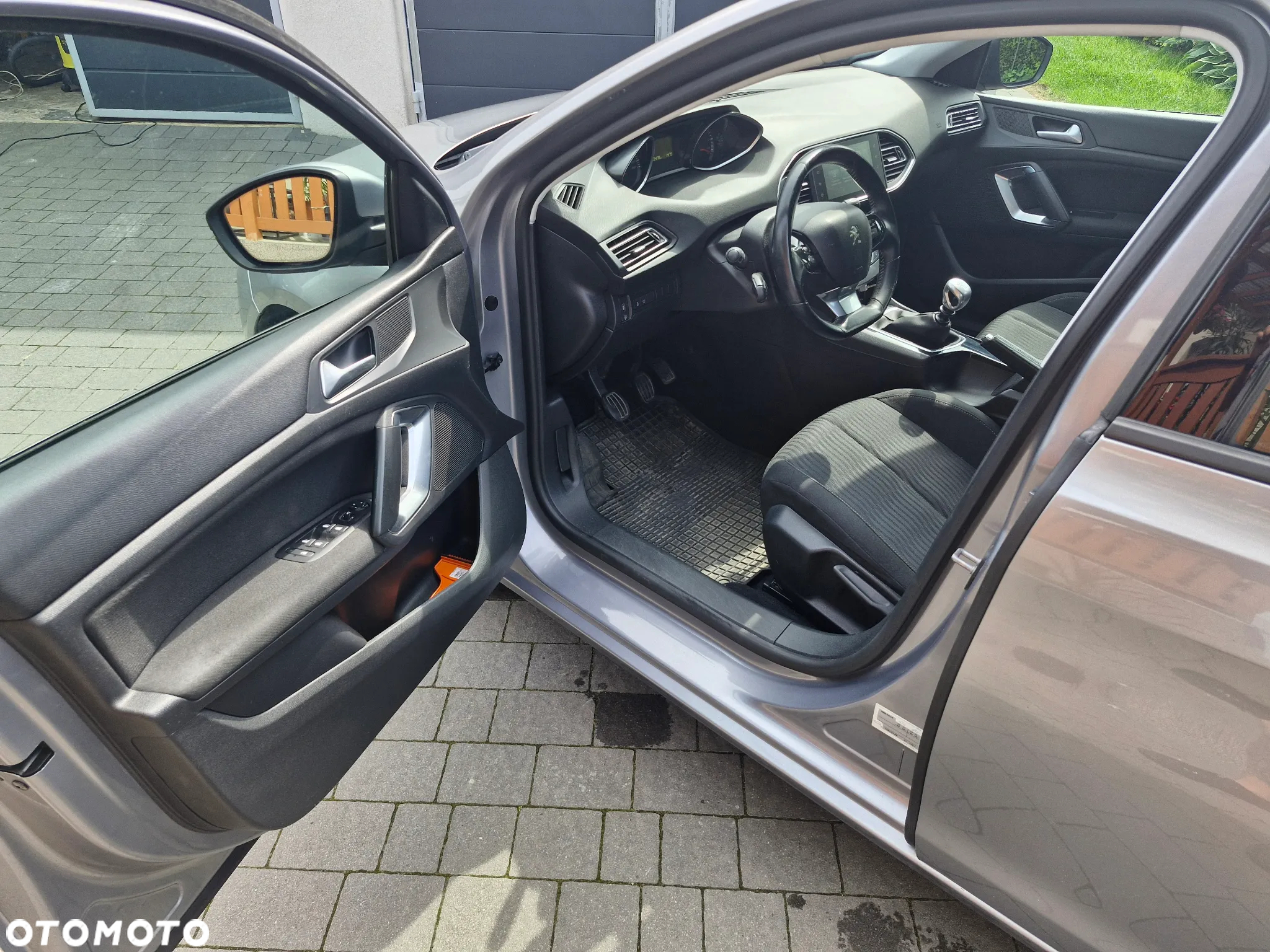 Peugeot 308 1.6 BlueHDi Active S&S - 8