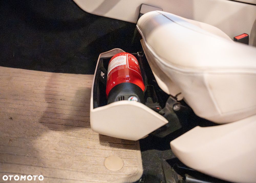 Mercedes-Benz CLS 500 4-Matic BlueEff - 21