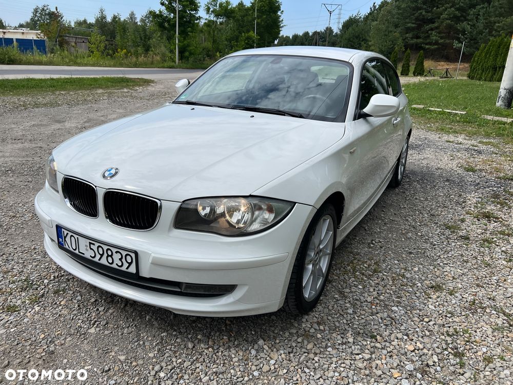 BMW Seria 1 116i - 22