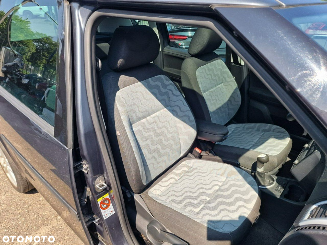 Skoda Roomster 1.4 MPI PLUS EDITION - 20