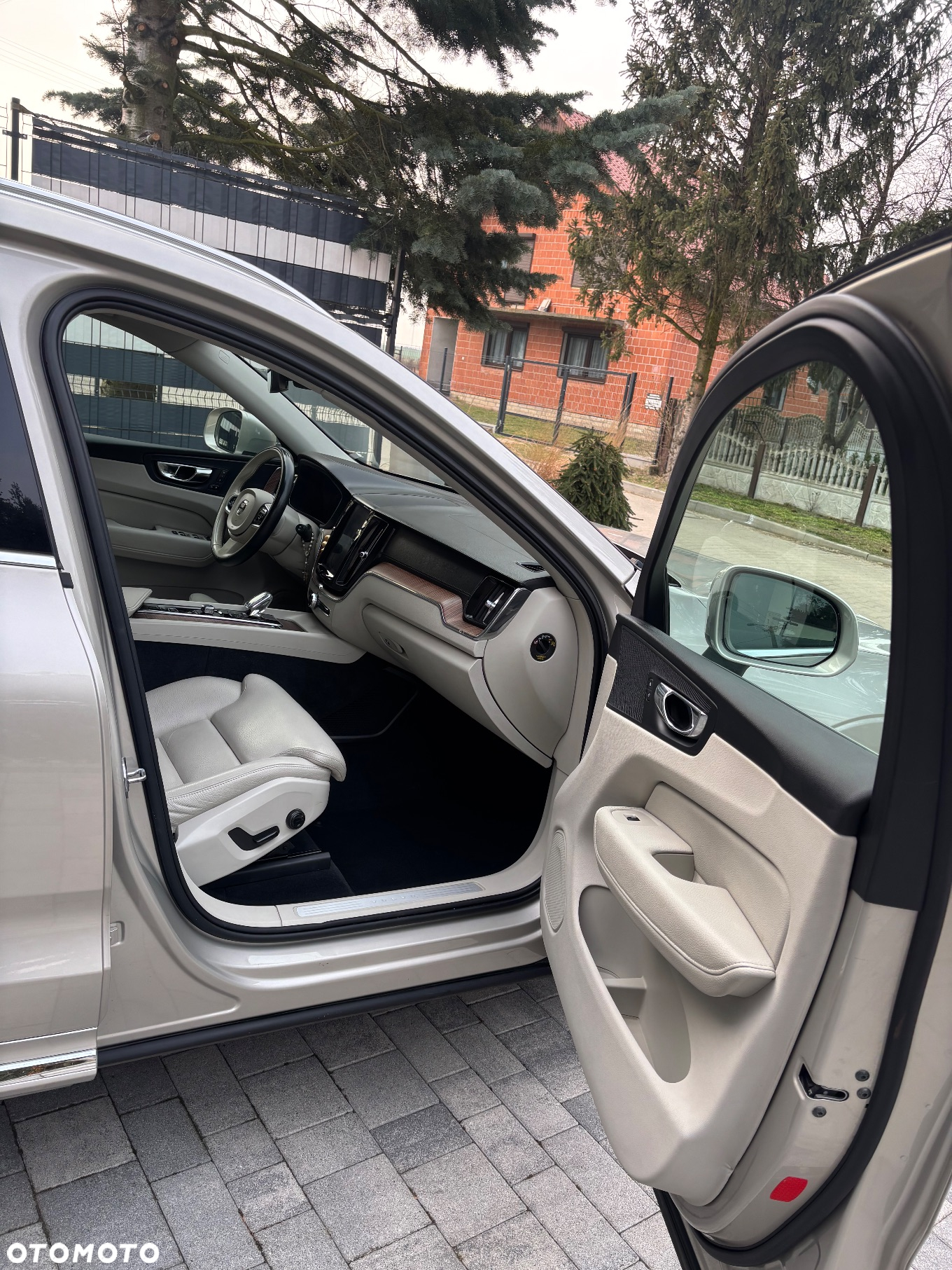 Volvo XC 60 D4 AWD Inscription - 11