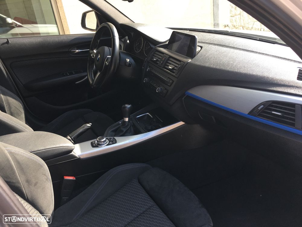 BMW 116 d Pack M - 11