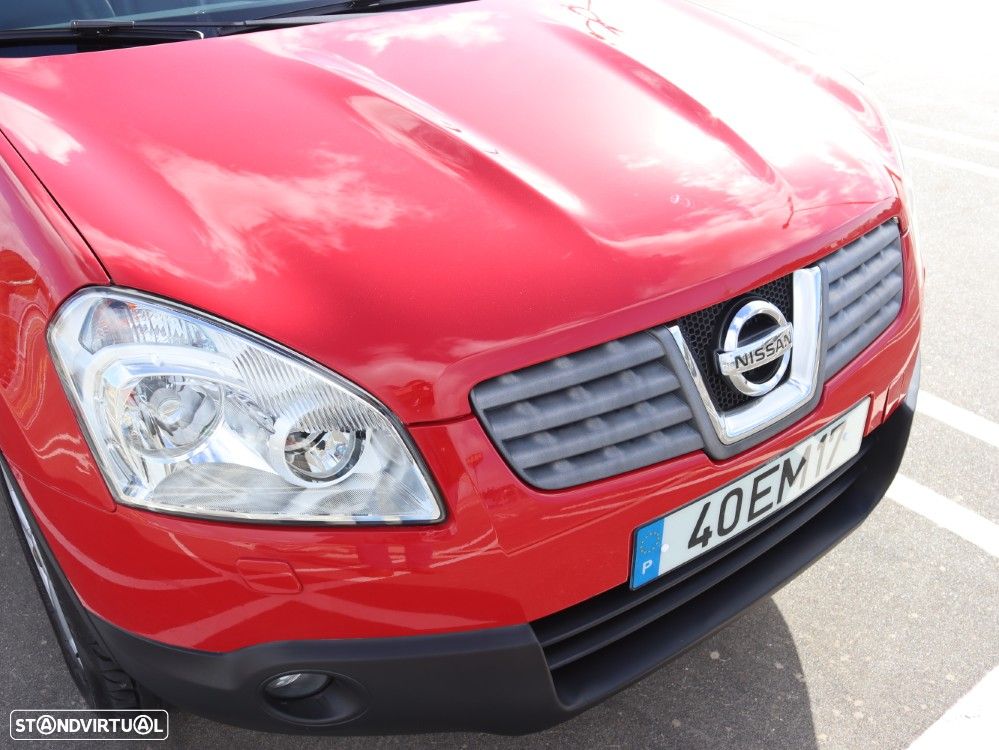 Nissan Qashqai 1.5 dCi Tekna Premium Pele Preta 18 - 28