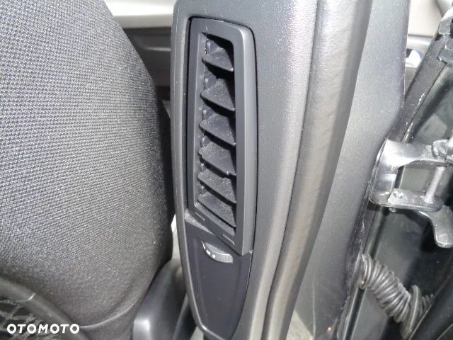 Citroën C4 Picasso 1.6 BlueHDi MoreLife - 22