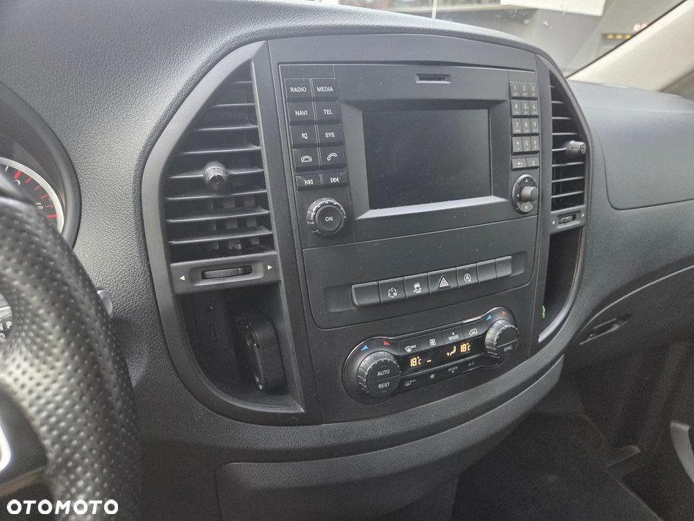 Mercedes-Benz Vito 4x4 - 11