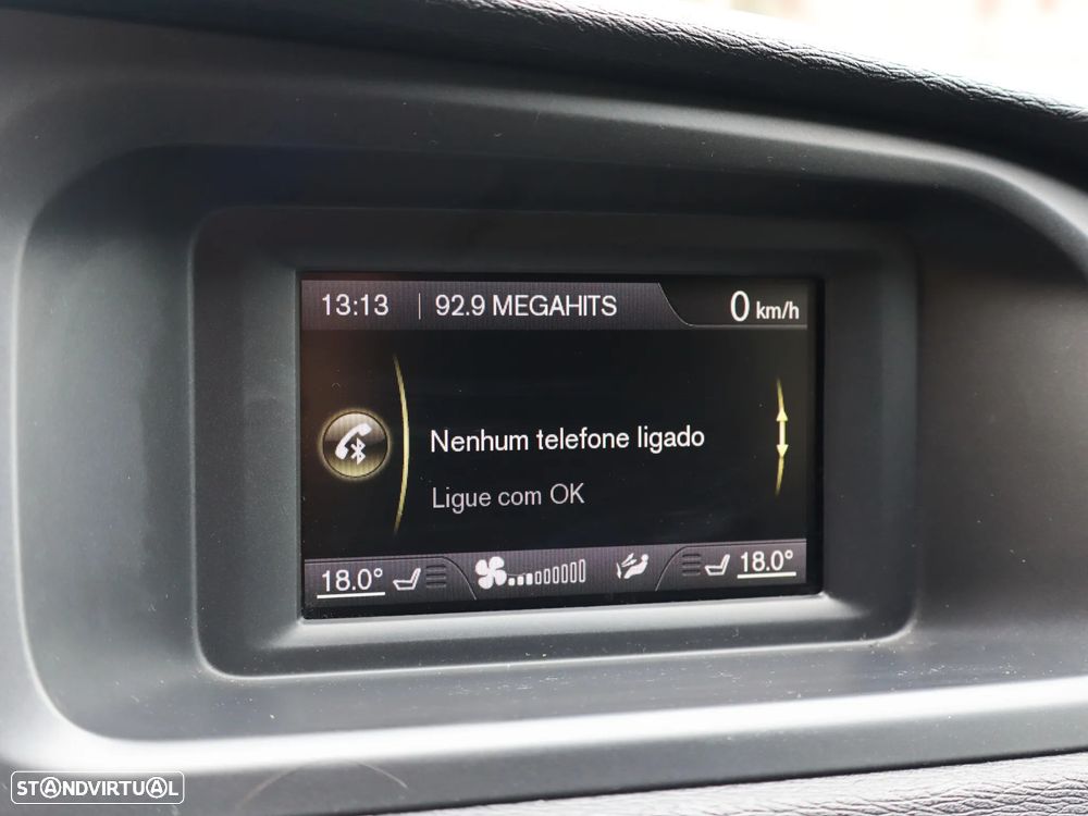Volvo V40 D2 Kinetic - 20