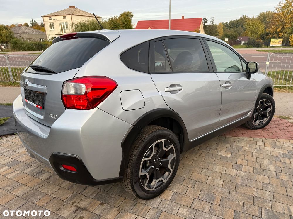Subaru Xv 2013 photo 2