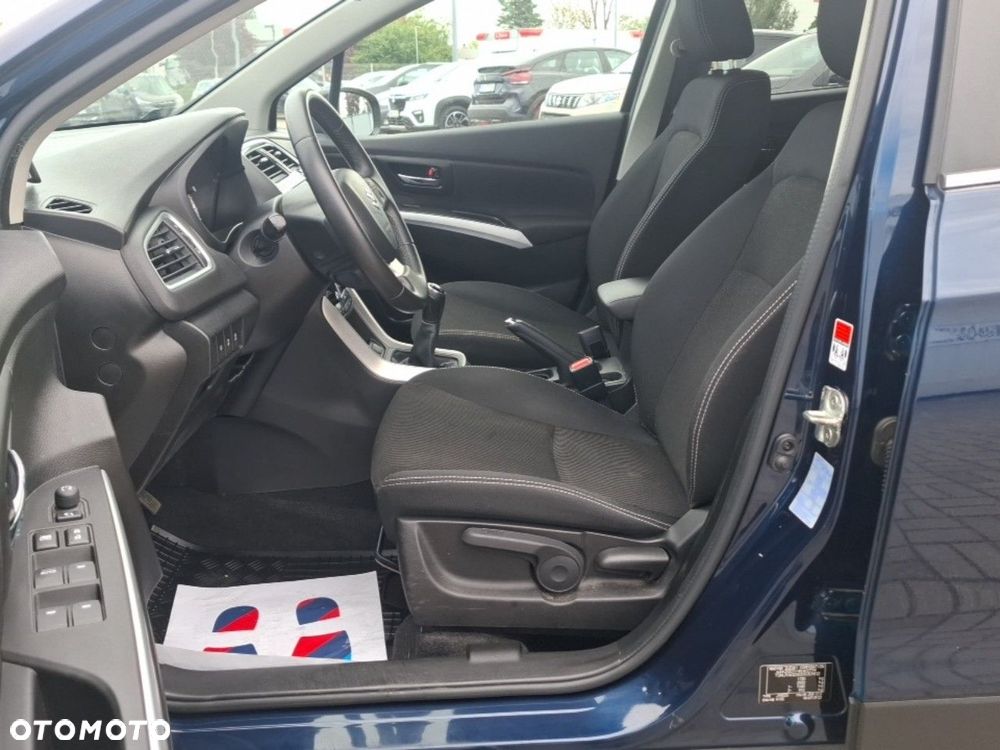 Suzuki SX4 S-Cross 1.0 T Premium - 11