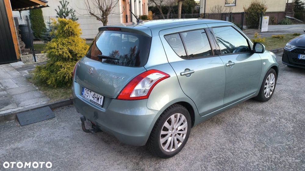 Suzuki Swift 1.2 Premium - 4