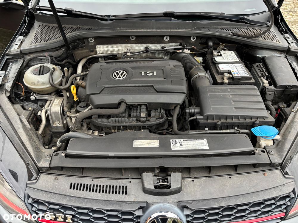 Volkswagen Golf GTI BlueMotion Technology DSG - 21