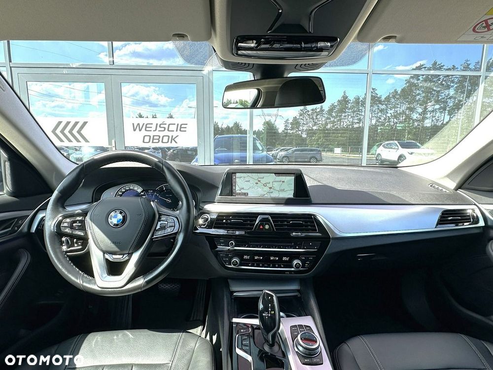BMW Seria 5 520d - 9