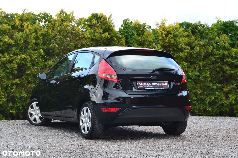 Ford Fiesta 1.25 Titanium - 13