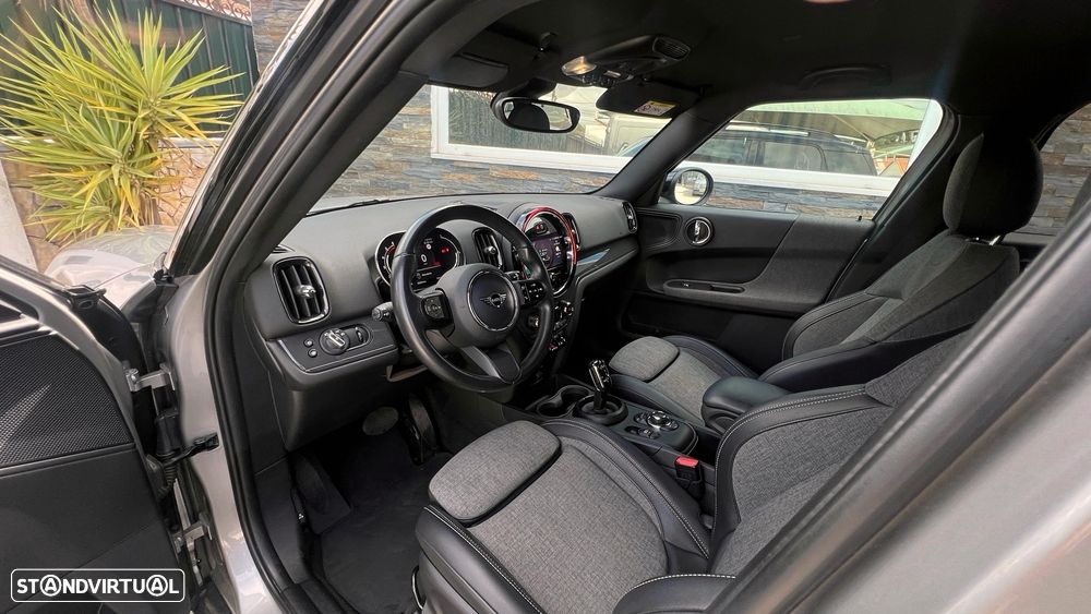 MINI Countryman Cooper D Premium First Classic Auto - 10