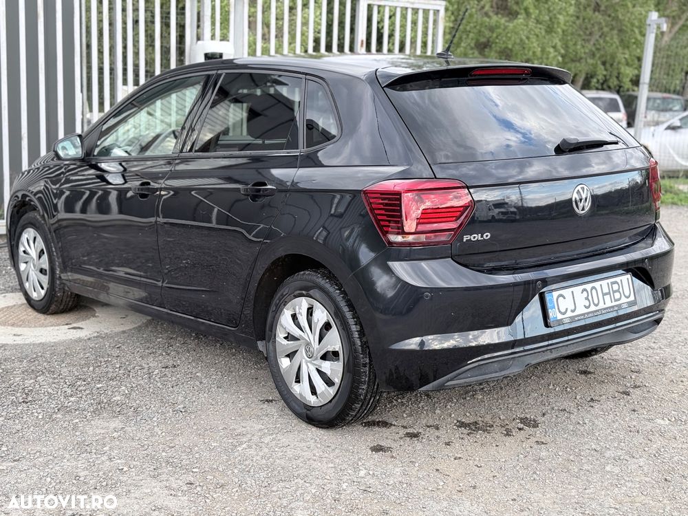 Volkswagen Polo - 4