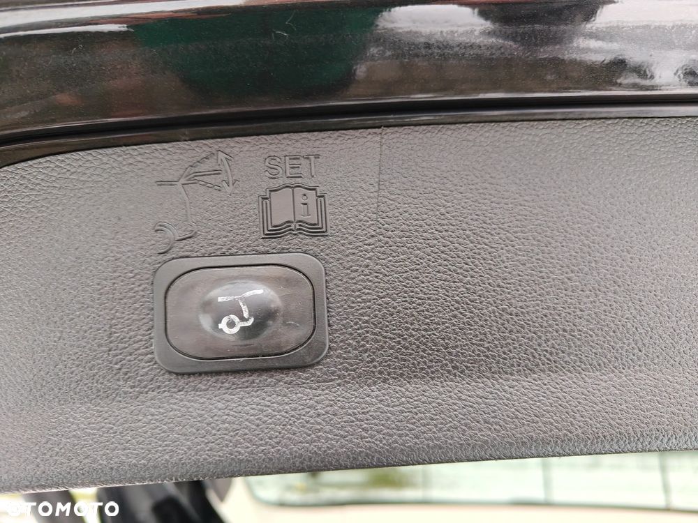 Ford Kuga 1.5 EcoBoost 2x4 Individual - 17